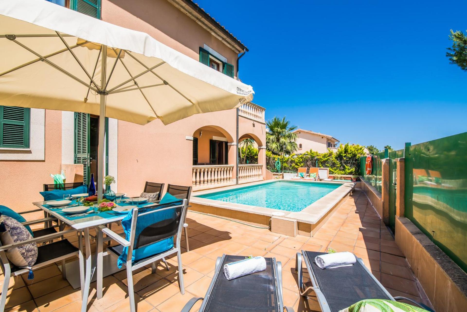 Ideal Property Mallorca - Delicias อัลกูเดีย ภายนอก รูปภาพ