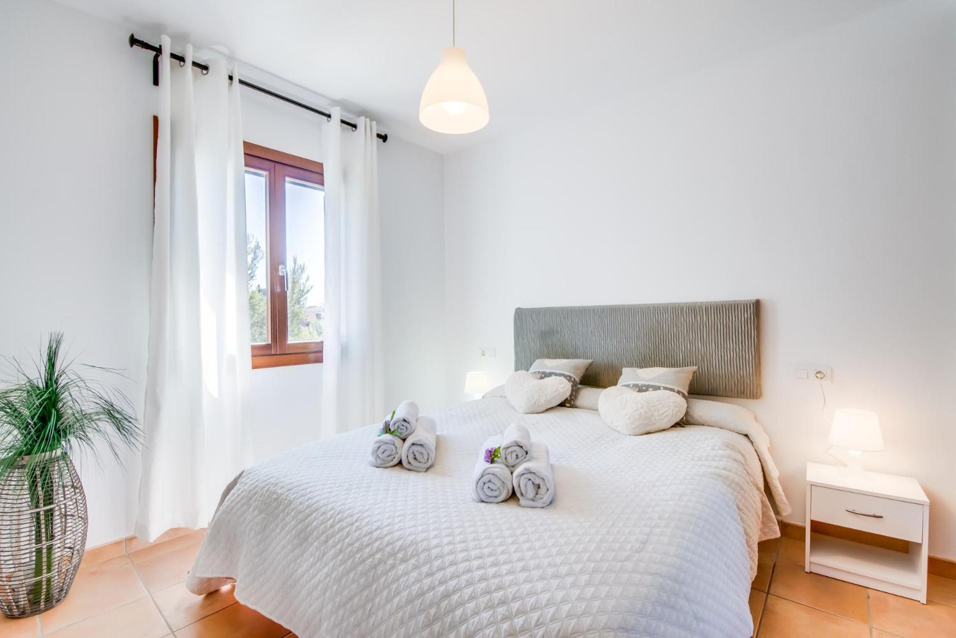 Ideal Property Mallorca - Delicias อัลกูเดีย ภายนอก รูปภาพ