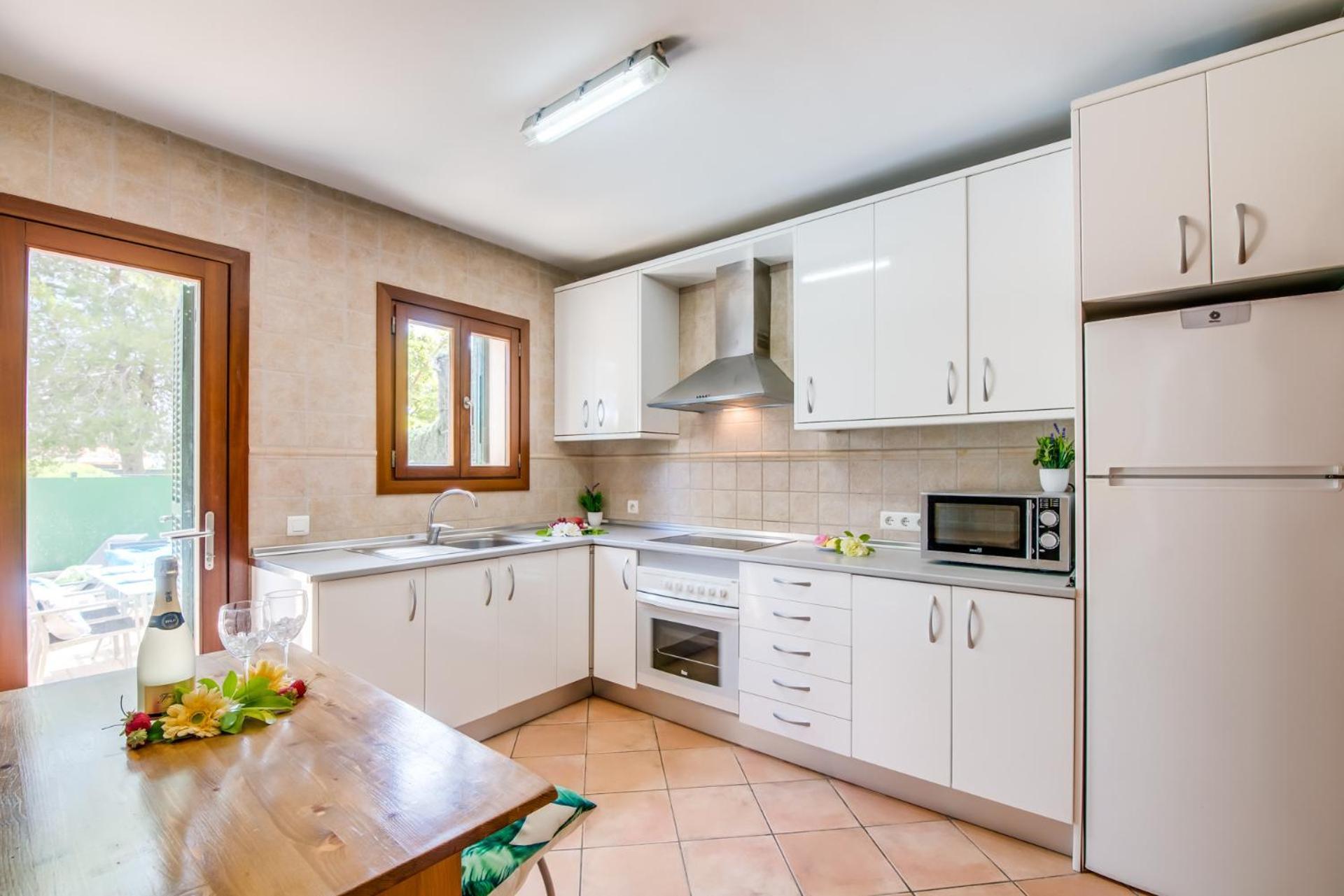 Ideal Property Mallorca - Delicias อัลกูเดีย ภายนอก รูปภาพ